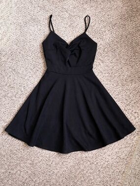 Windsor Black Fit & Flare Mini Dress – Twisted Bust, Spaghetti Strap